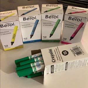 60 Highlighters and marker set